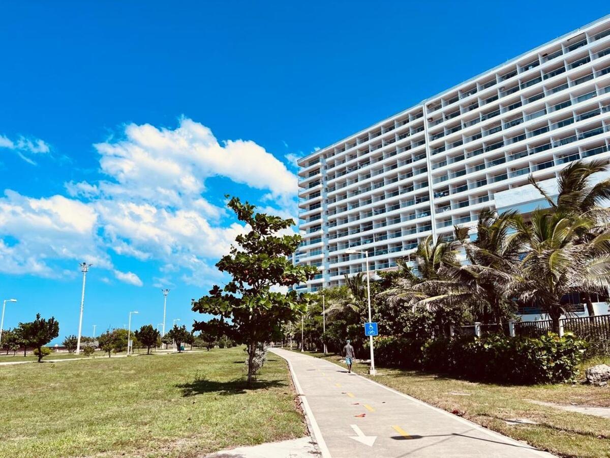 Apartamento Beachfront - Pool - Jacuzzi - Wi-fi Cartagena