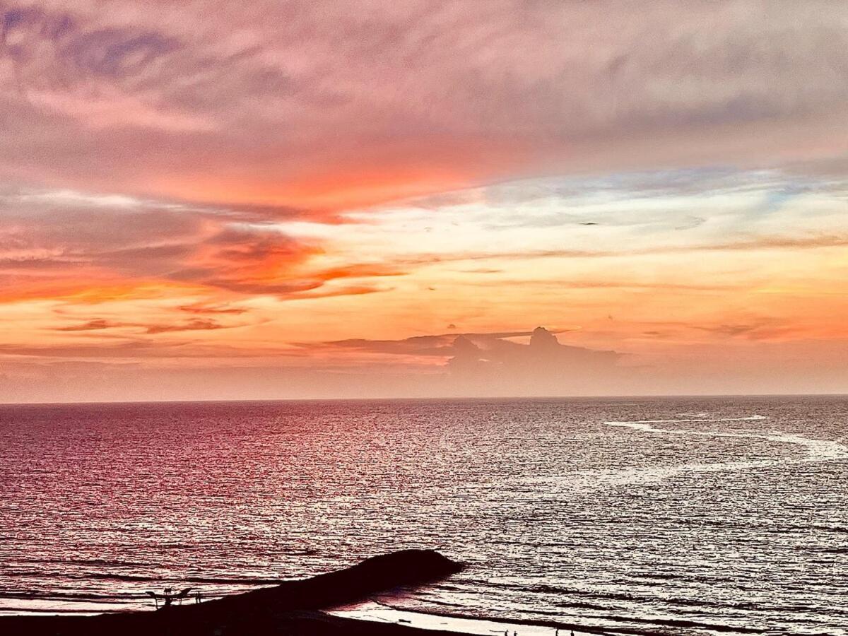 Beachfront - Pool - Jacuzzi - Wi-fi Apartamento *