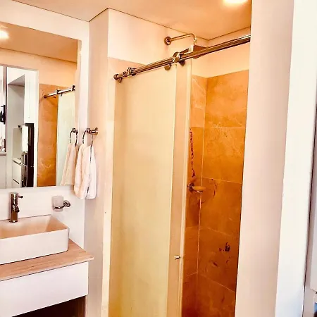 Beachfront - Pool - Jacuzzi - Wi-fi Apartamento