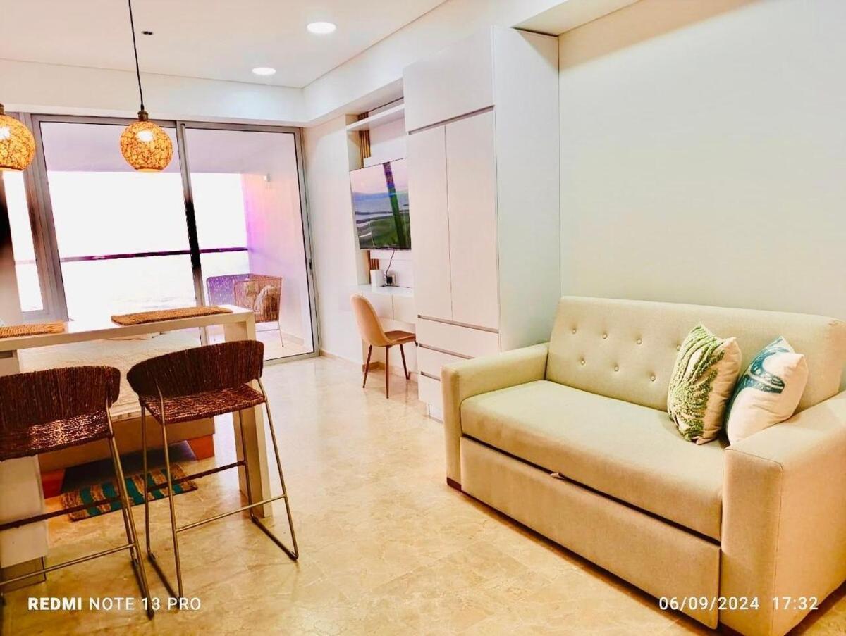 Apartment Beachfront - Pool - Jacuzzi - Wi-fi *